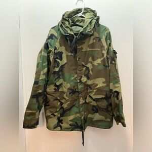 Woodland BDU Camouflage Parka Med regular Long 1990s MIL  P 441BBC Rain Visor